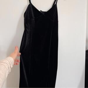 Forever 21 Black Velvet Dress